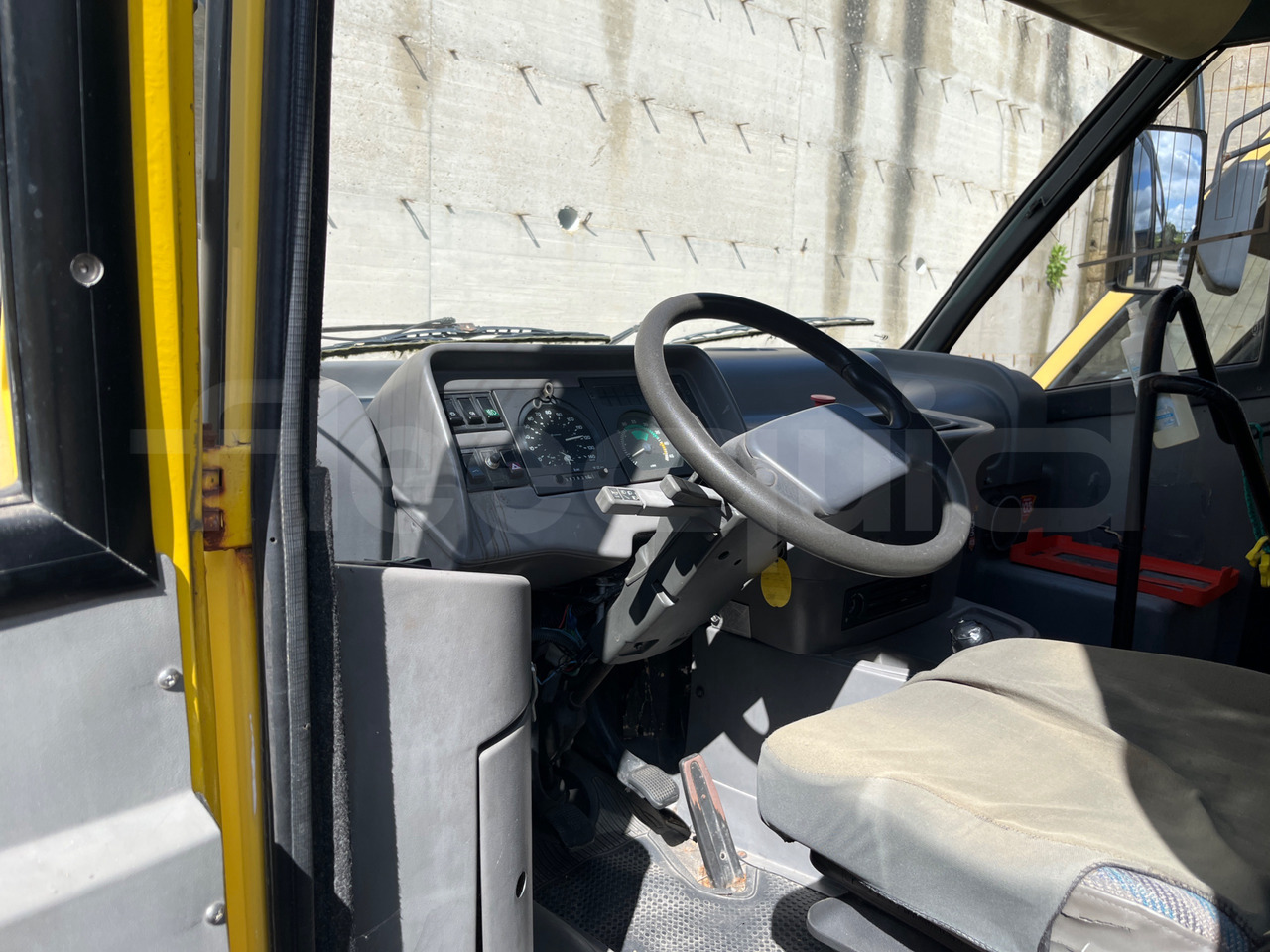 Iveco Cacciamali - Училищен автобус: снимка 3 Iveco Cacciamali - Училищен автобус: снимка 3