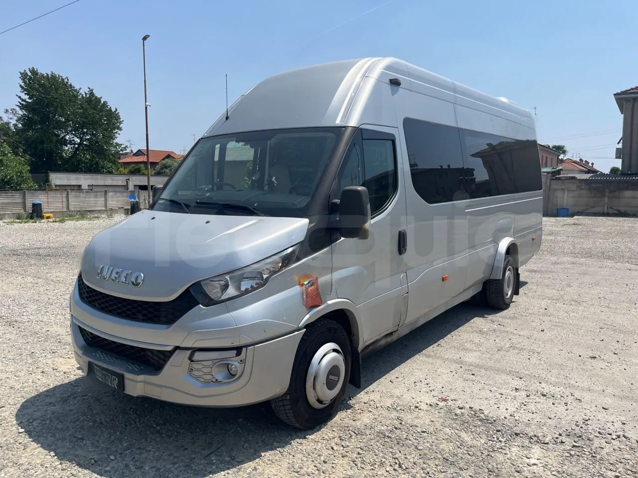 Iveco Daily - Микробус, Пътнически бус: снимка 3 Iveco Daily - Микробус, Пътнически бус: снимка 3