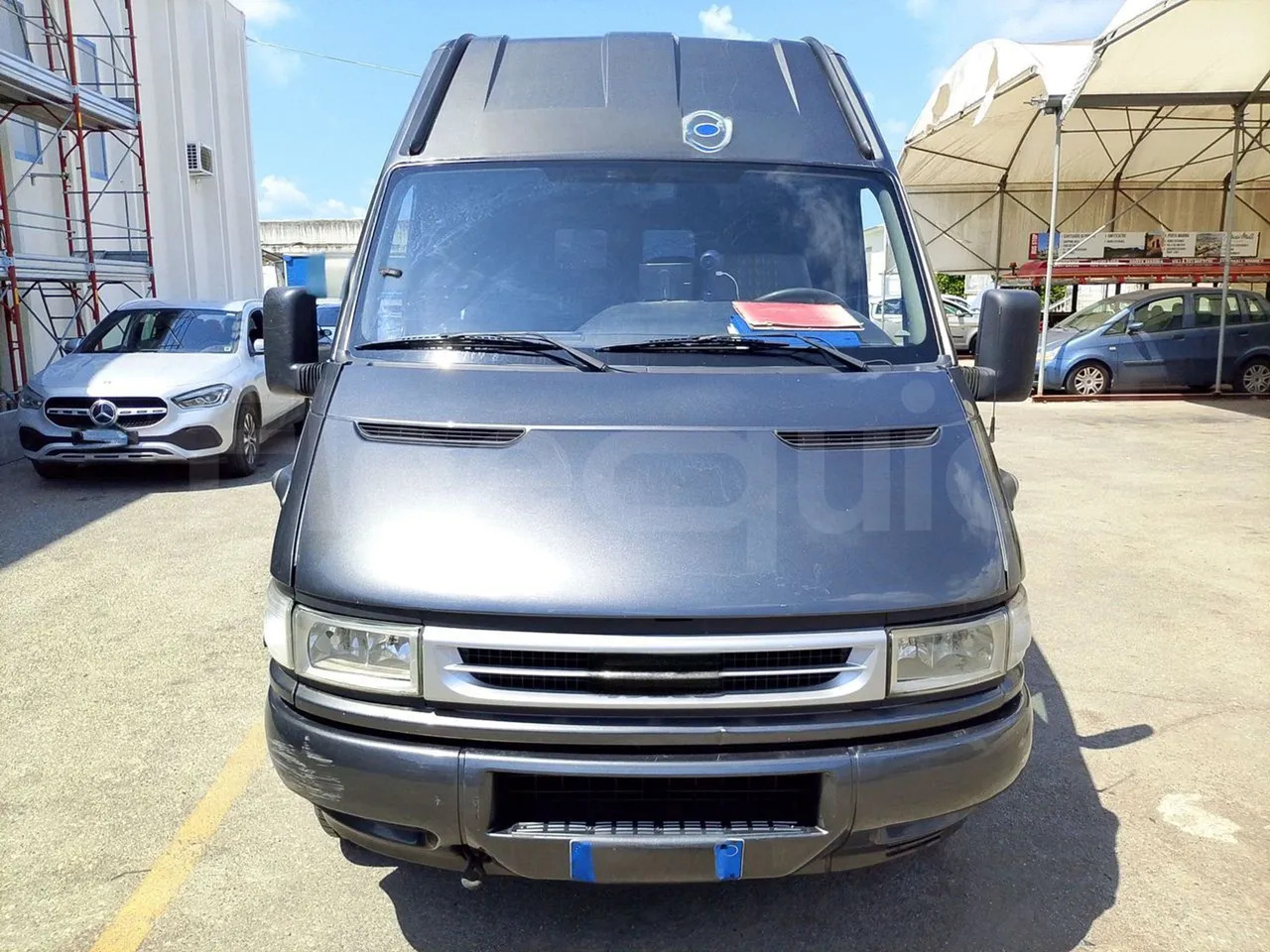 Iveco Daily - Микробус, Пътнически бус: снимка 2 Iveco Daily - Микробус, Пътнически бус: снимка 2