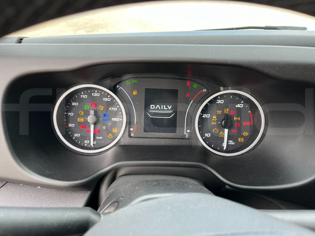 Iveco Daily - Микробус, Пътнически бус: снимка 2 Iveco Daily - Микробус, Пътнически бус: снимка 2
