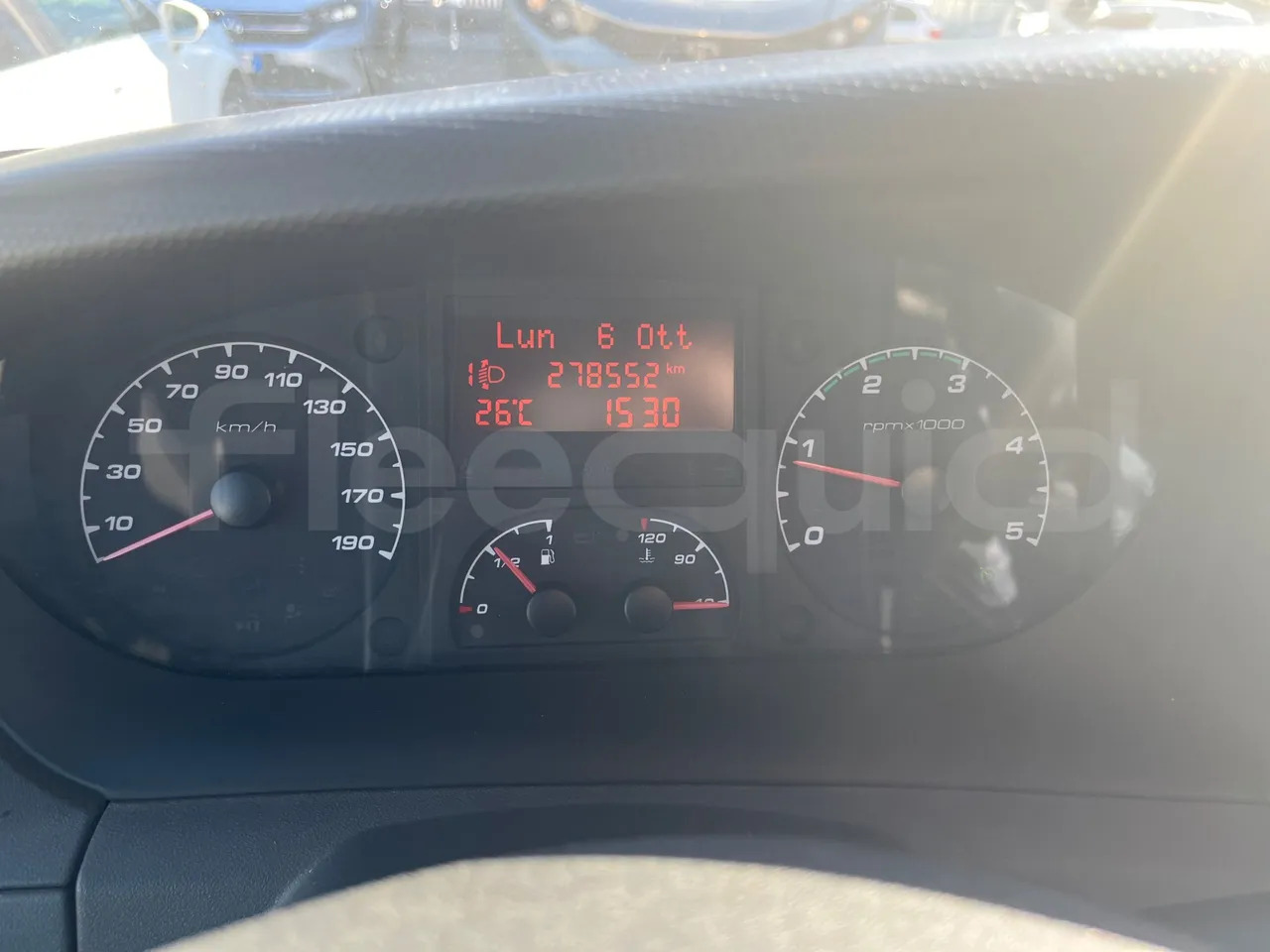 Iveco Daily - Туристически автобус: снимка 3 Iveco Daily - Туристически автобус: снимка 3