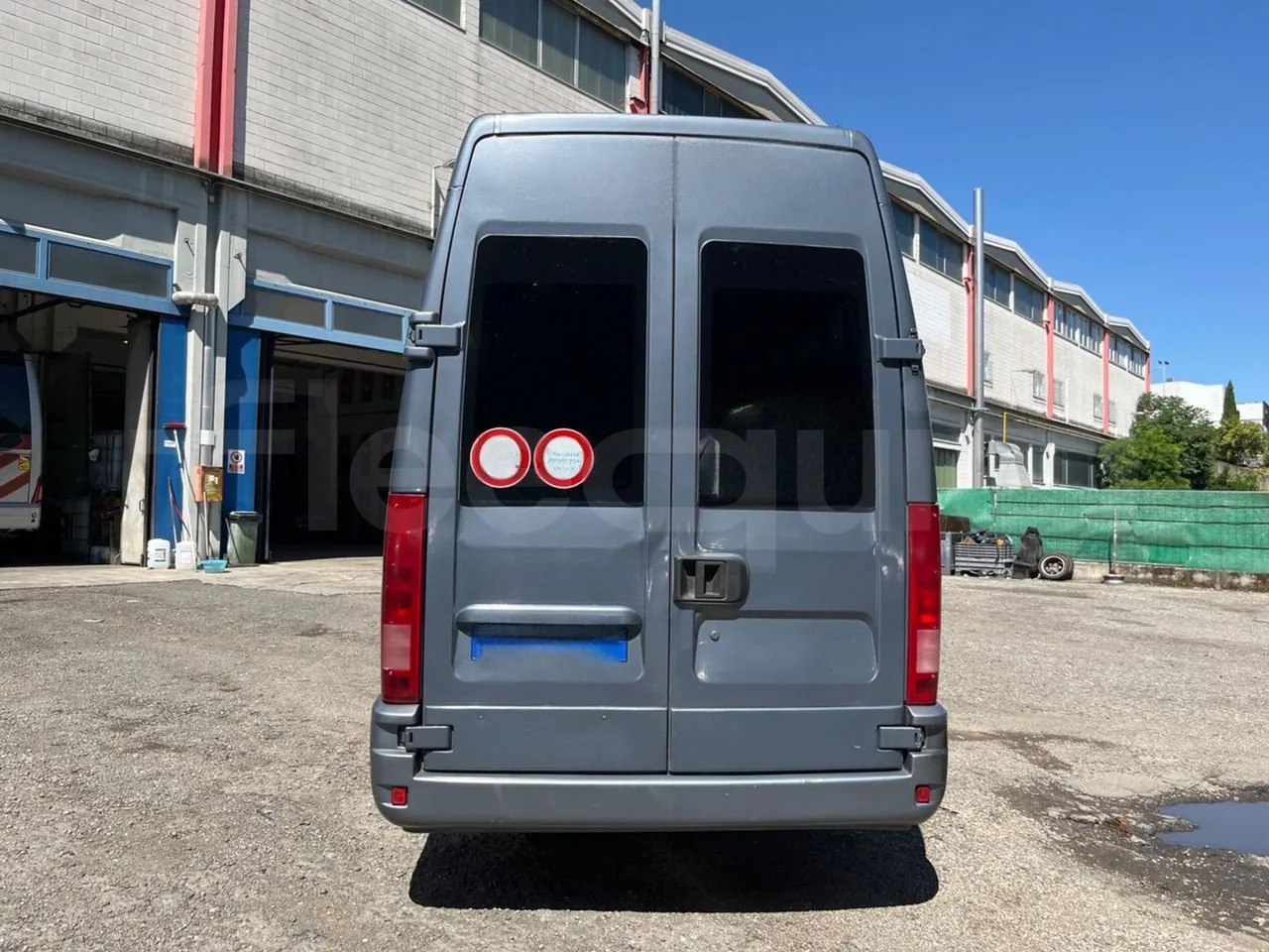 Iveco Daily - Микробус, Пътнически бус: снимка 5 Iveco Daily - Микробус, Пътнически бус: снимка 5