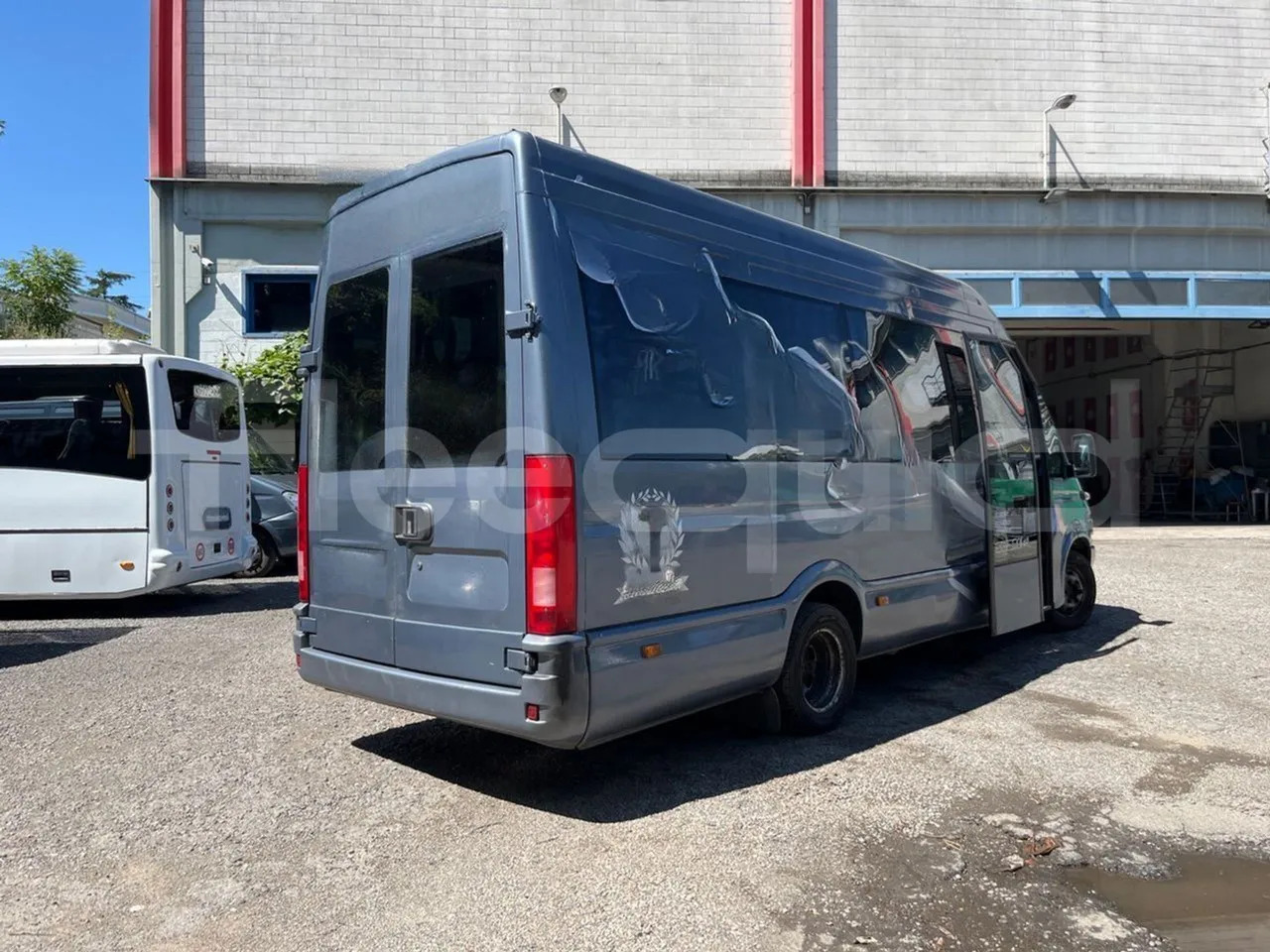 Лизинг на  Iveco Daily Iveco Daily: снимка 10