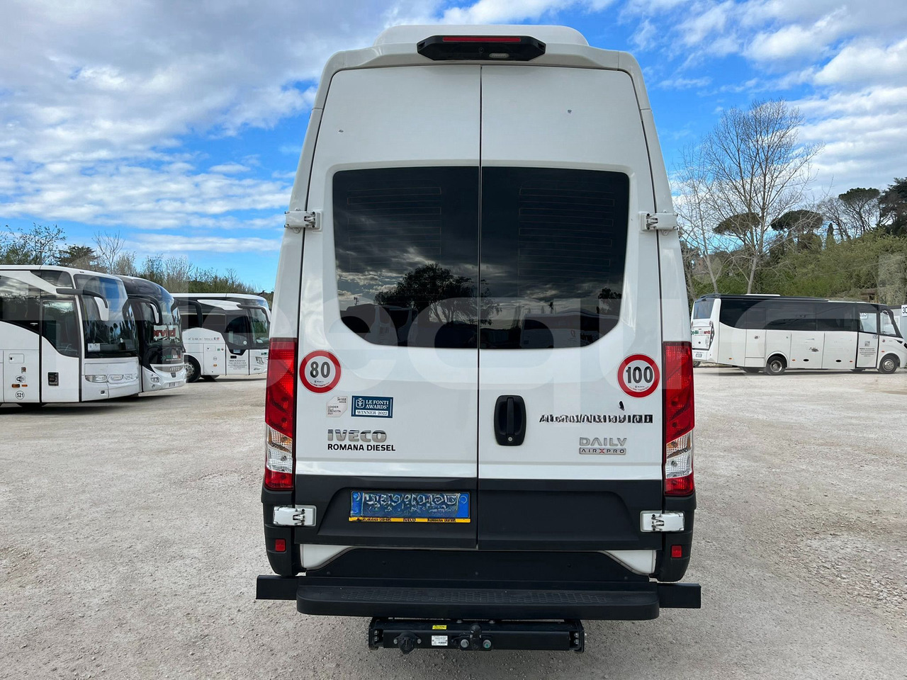 Iveco Daily - Микробус, Пътнически бус: снимка 5 Iveco Daily - Микробус, Пътнически бус: снимка 5