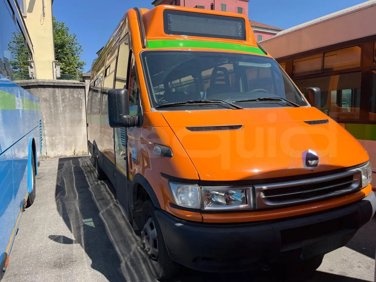 Iveco Daily - Микробус, Пътнически бус: снимка 2 Iveco Daily - Микробус, Пътнически бус: снимка 2