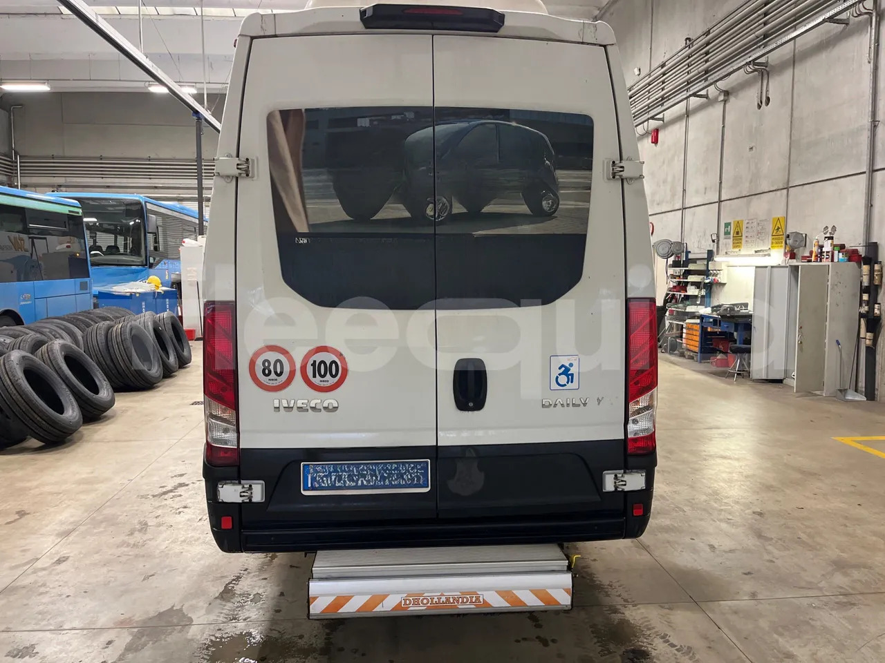 Iveco Daily - Микробус, Пътнически бус: снимка 5 Iveco Daily - Микробус, Пътнически бус: снимка 5