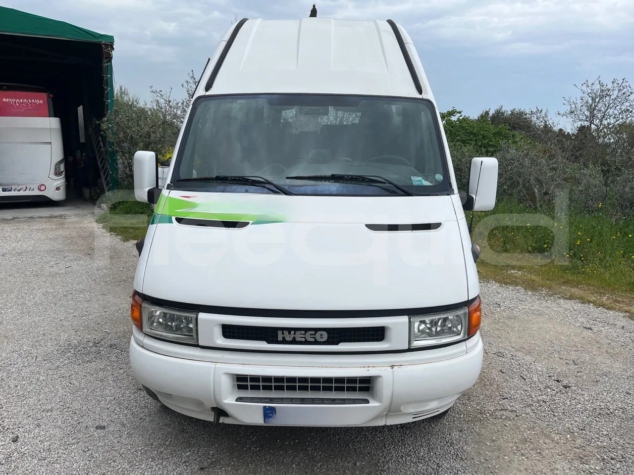Iveco Daily - Микробус, Пътнически бус: снимка 2 Iveco Daily - Микробус, Пътнически бус: снимка 2