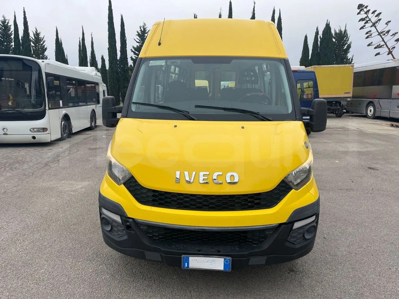 Iveco Daily - Училищен автобус: снимка 2 Iveco Daily - Училищен автобус: снимка 2