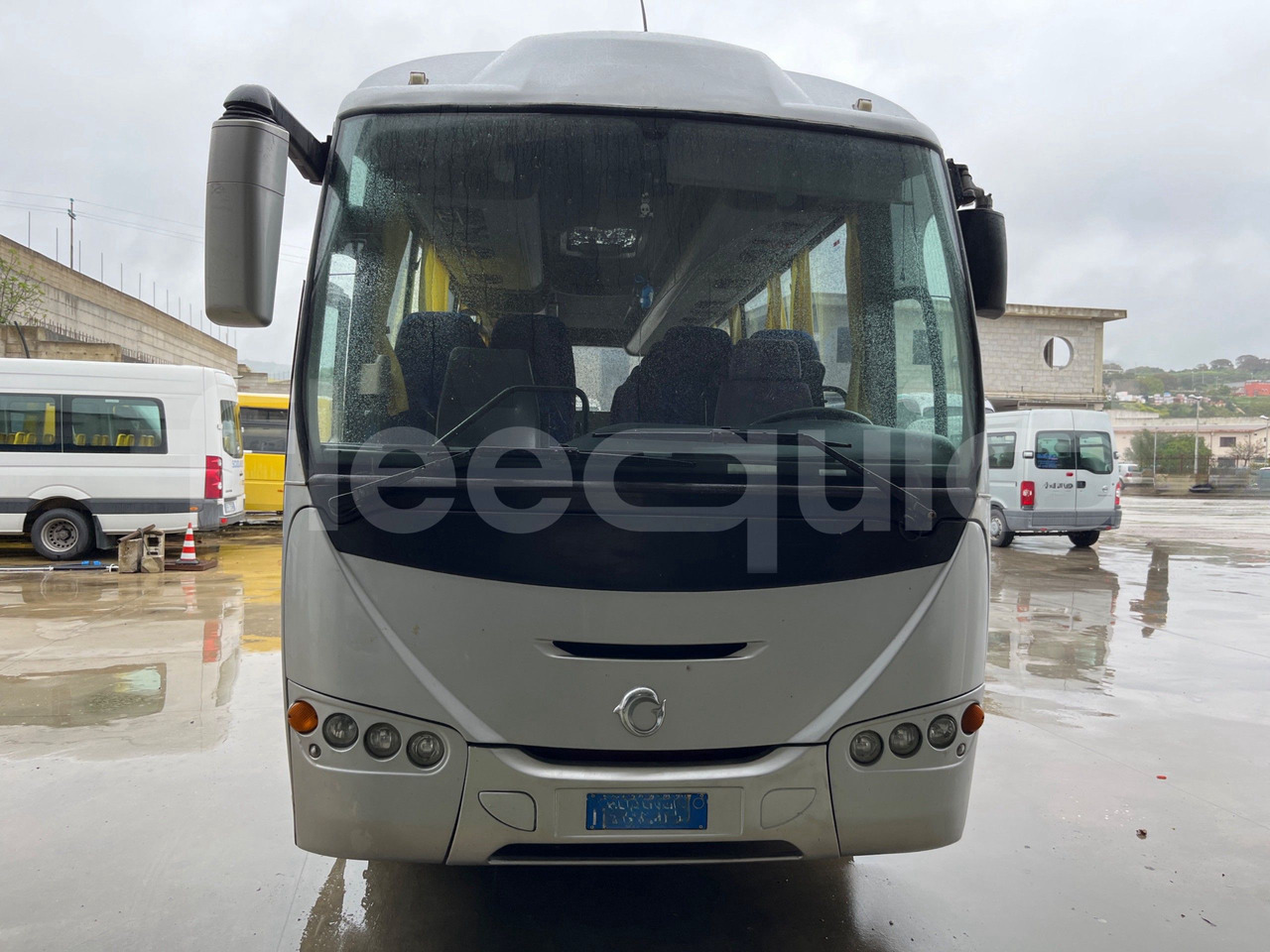 Iveco Eurocargo - Туристически автобус: снимка 2 Iveco Eurocargo - Туристически автобус: снимка 2