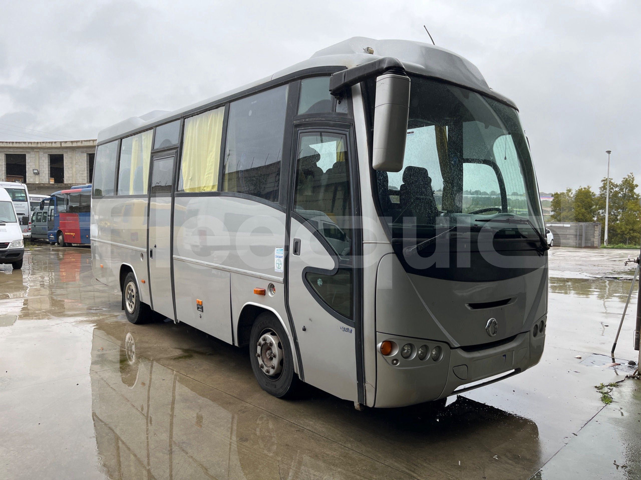 Iveco Eurocargo - Туристически автобус: снимка 1 Iveco Eurocargo - Туристически автобус: снимка 1