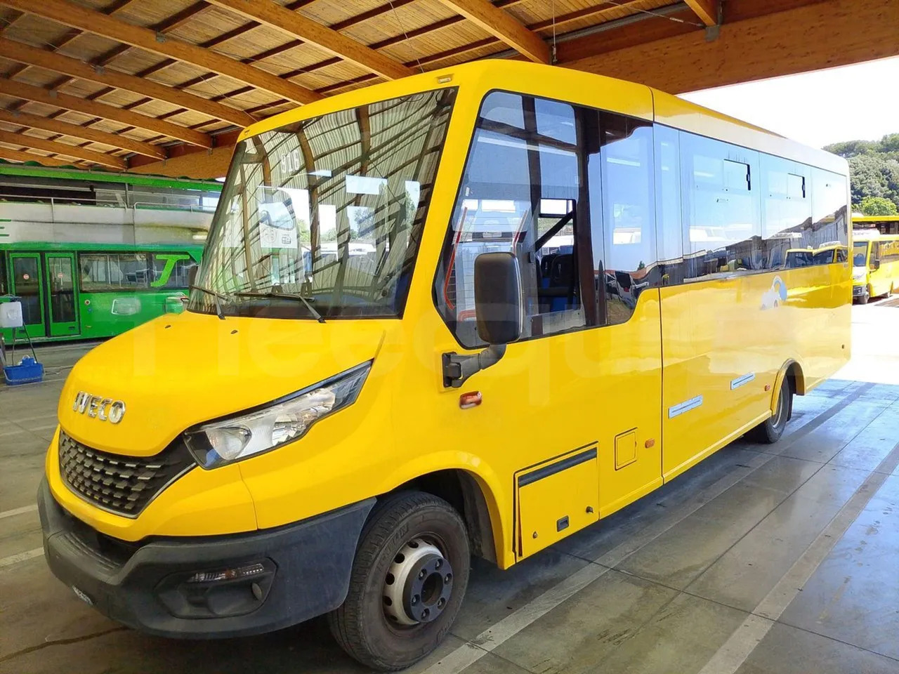 Iveco Indcar - Училищен автобус: снимка 4 Iveco Indcar - Училищен автобус: снимка 4