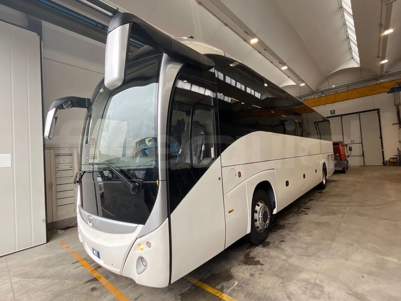 Iveco Irisbus France - Туристически автобус: снимка 4 Iveco Irisbus France - Туристически автобус: снимка 4