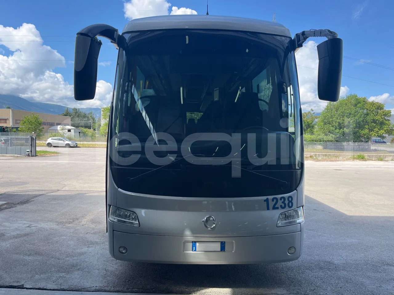 Iveco Irisbus Italia - Туристически автобус: снимка 2 Iveco Irisbus Italia - Туристически автобус: снимка 2