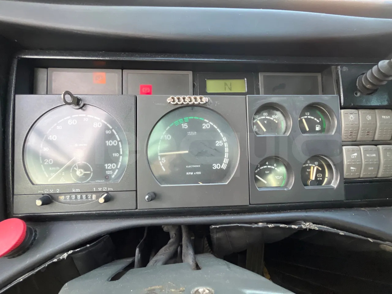 Iveco Irisbus Italia - Туристически автобус: снимка 3 Iveco Irisbus Italia - Туристически автобус: снимка 3