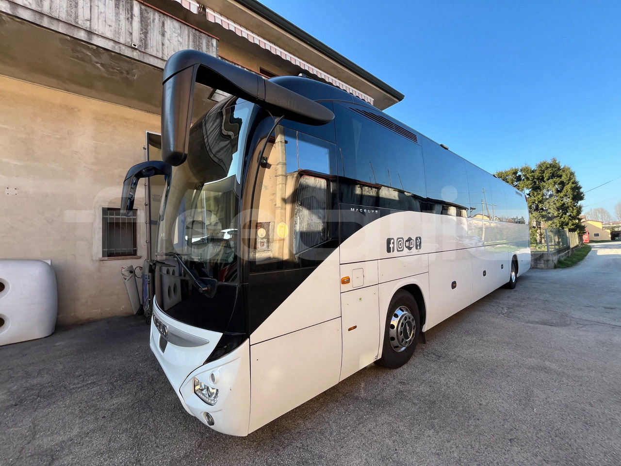Iveco Magelys - Туристически автобус: снимка 4 Iveco Magelys - Туристически автобус: снимка 4