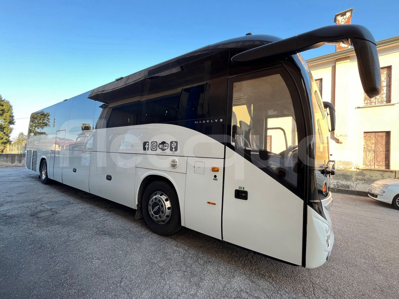 Iveco Magelys - Туристически автобус: снимка 1 Iveco Magelys - Туристически автобус: снимка 1