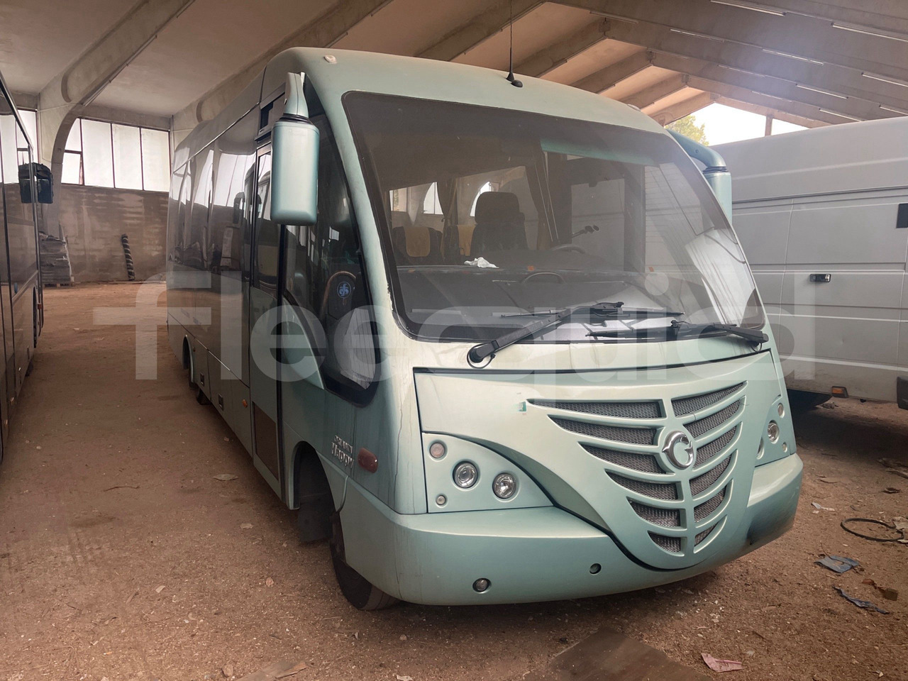 Iveco Orlandi Happy - Туристически автобус: снимка 1 Iveco Orlandi Happy - Туристически автобус: снимка 1