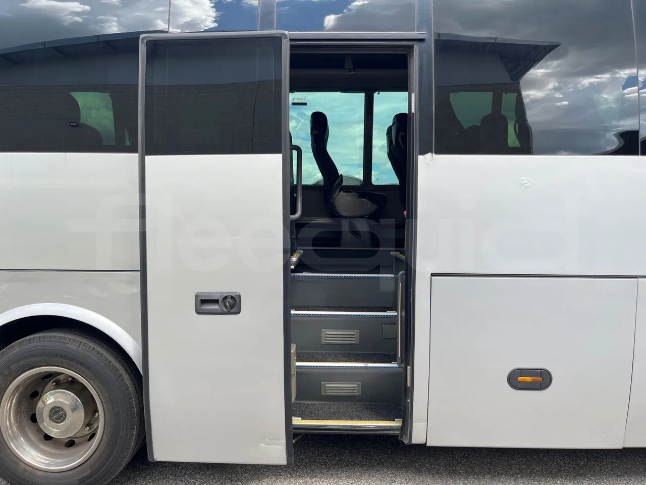 Туристически автобус King Long XMQ6996: снимка 16