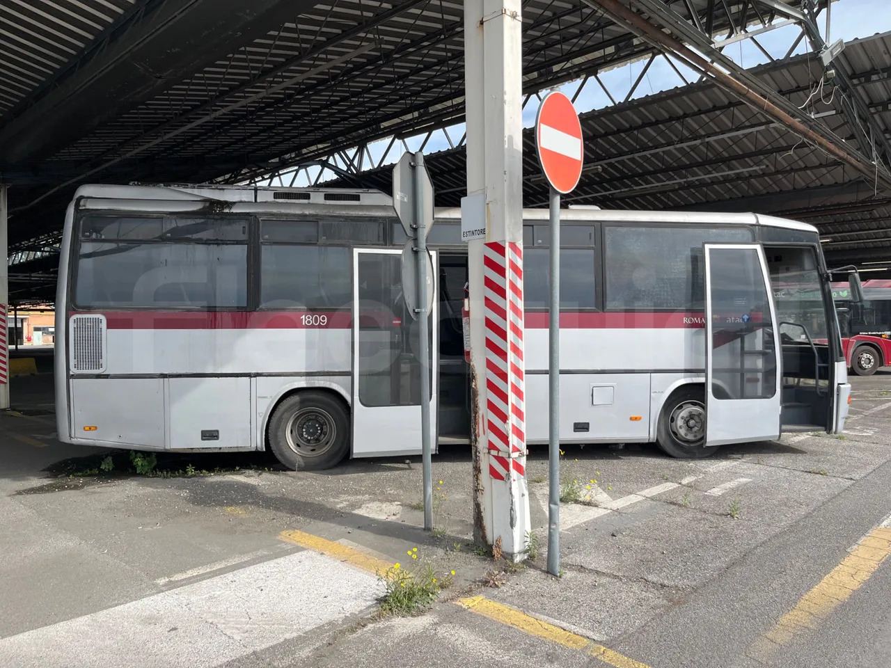 Man 11.220 - Градски автобус: снимка 5 Man 11.220 - Градски автобус: снимка 5