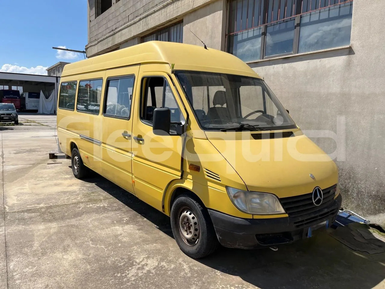 Mercedes-Benz 313 CDI - Училищен автобус: снимка 1 Mercedes-Benz 313 CDI - Училищен автобус: снимка 1