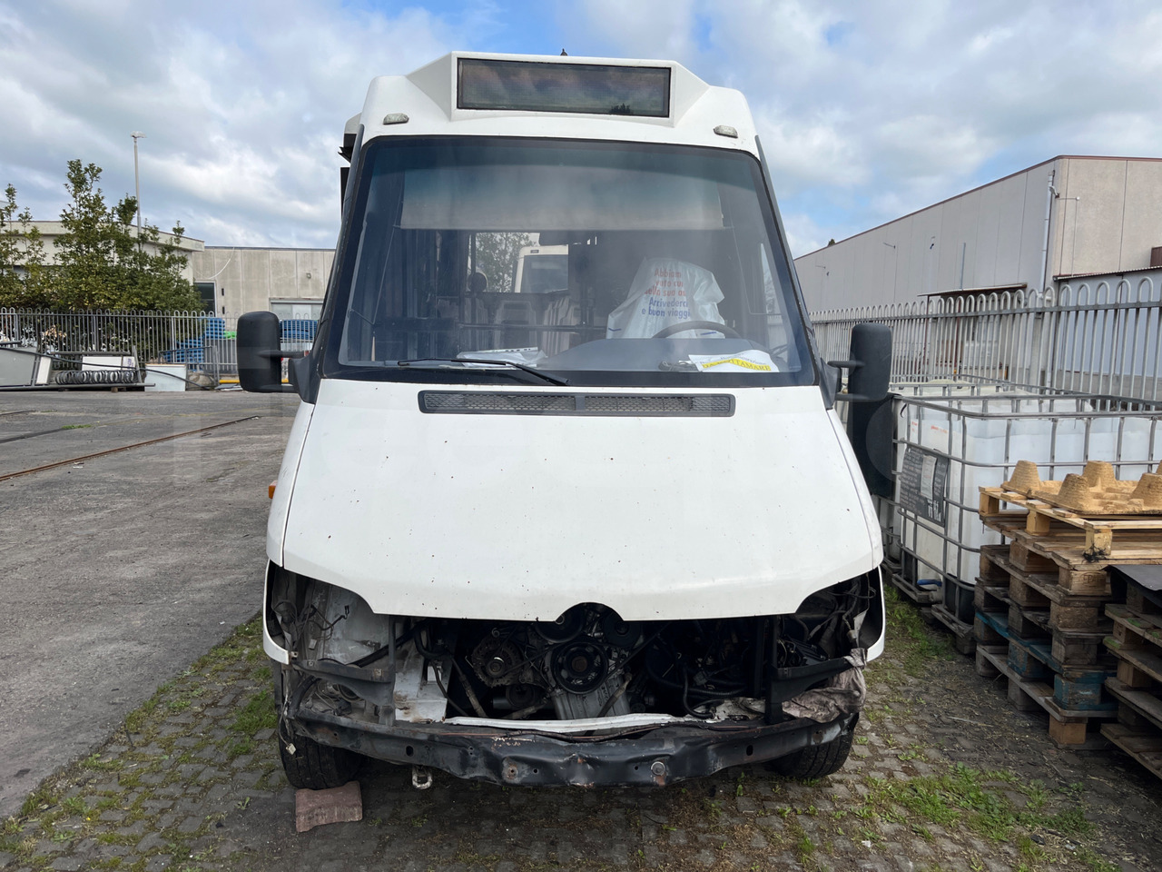 Mercedes-Benz 414T - Микробус, Пътнически бус: снимка 2 Mercedes-Benz 414T - Микробус, Пътнически бус: снимка 2