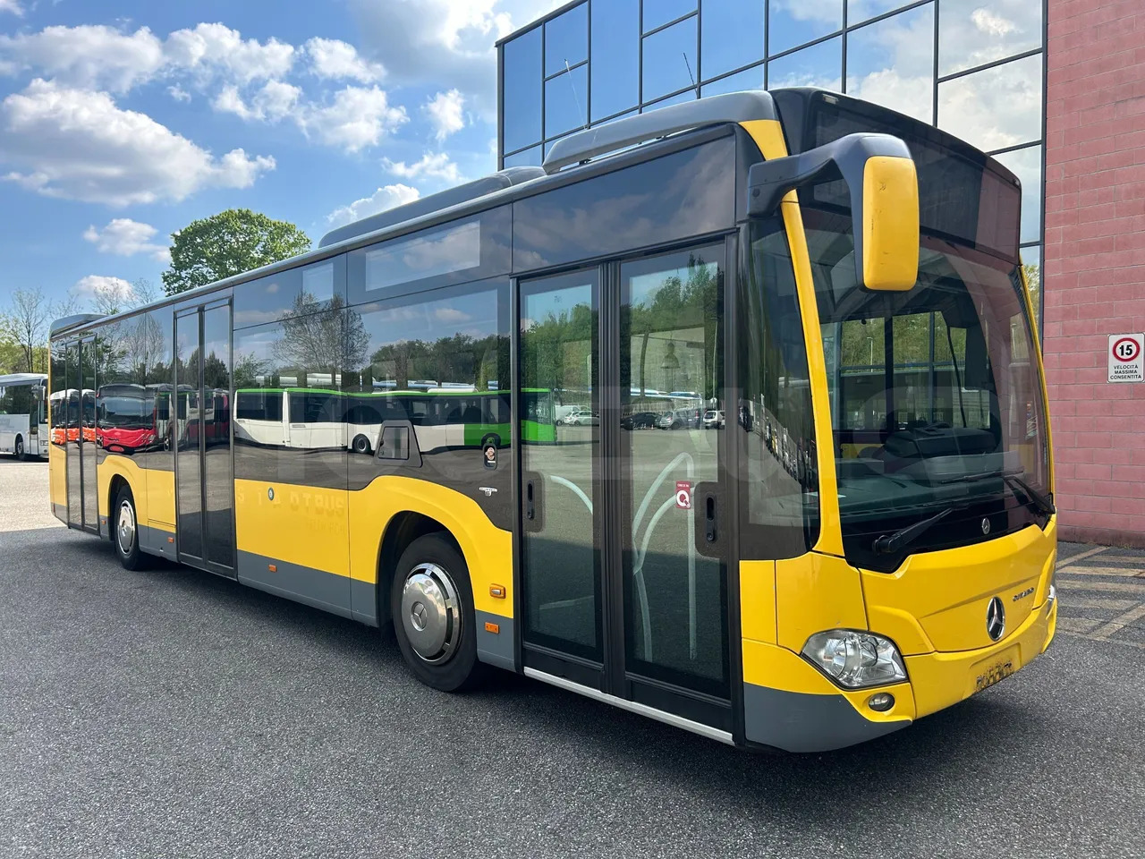 Mercedes-Benz Citaro - Градски автобус: снимка 1 Mercedes-Benz Citaro - Градски автобус: снимка 1
