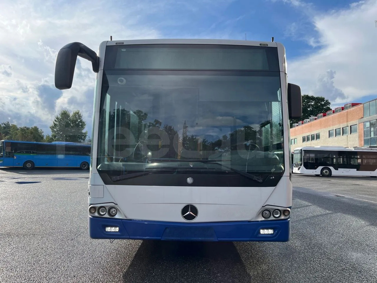Mercedes-Benz Conecto - Градски автобус: снимка 2 Mercedes-Benz Conecto - Градски автобус: снимка 2