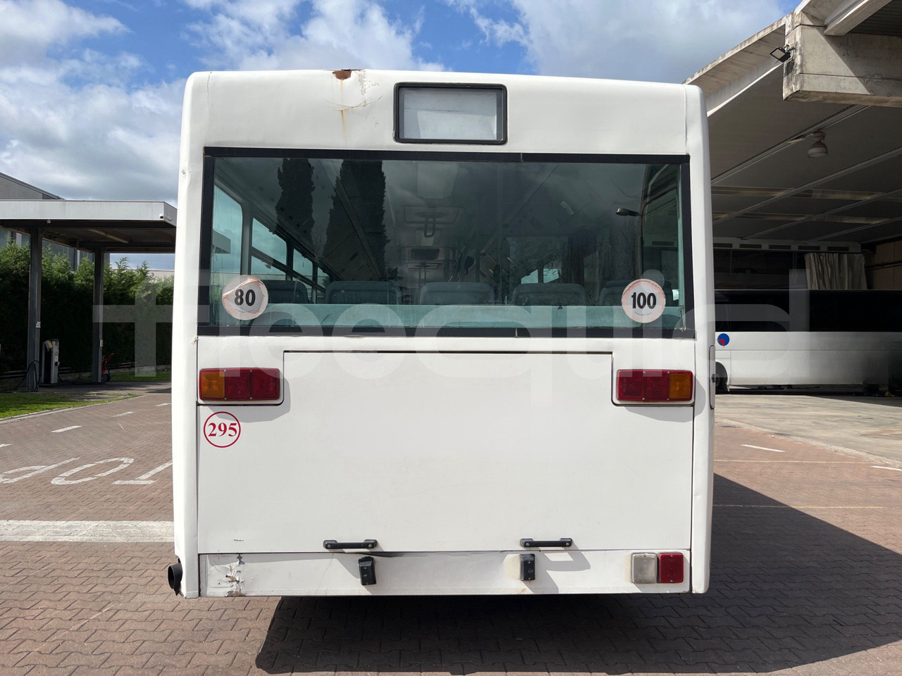 Mercedes-Benz O 405N2 - Междуградски автобус: снимка 5 Mercedes-Benz O 405N2 - Междуградски автобус: снимка 5