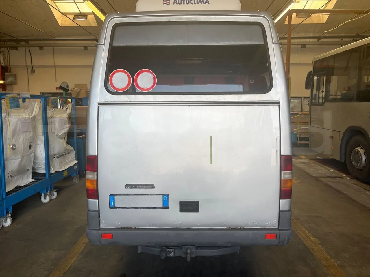 Mercedes-Benz Sprinter - Микробус, Пътнически бус: снимка 5 Mercedes-Benz Sprinter - Микробус, Пътнически бус: снимка 5