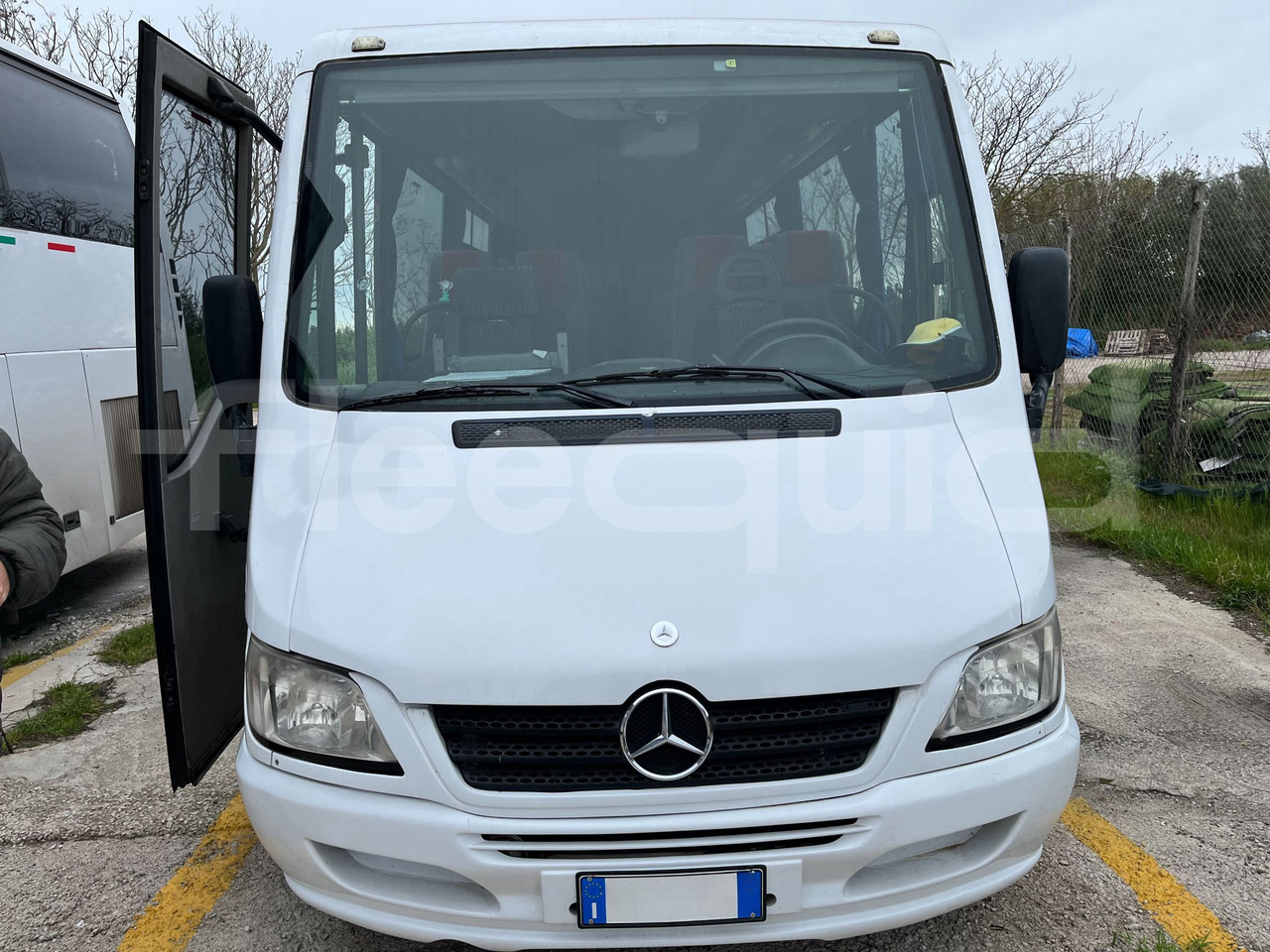 Mercedes-Benz Sprinter - Туристически автобус: снимка 1 Mercedes-Benz Sprinter - Туристически автобус: снимка 1