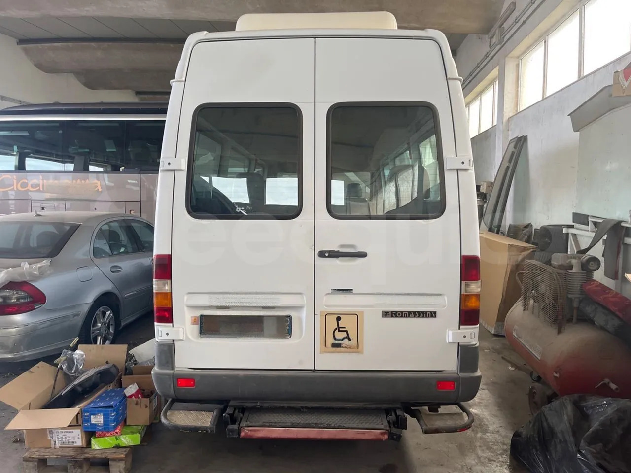 Mercedes-Benz Sprinter - Микробус, Пътнически бус: снимка 5 Mercedes-Benz Sprinter - Микробус, Пътнически бус: снимка 5