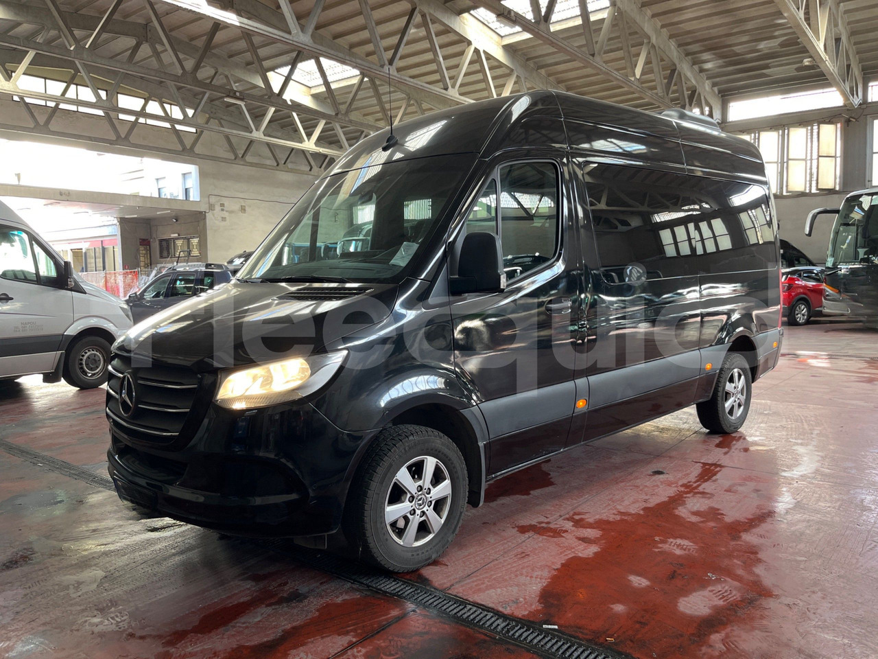 Mercedes-Benz Sprinter - Туристически автобус: снимка 4 Mercedes-Benz Sprinter - Туристически автобус: снимка 4