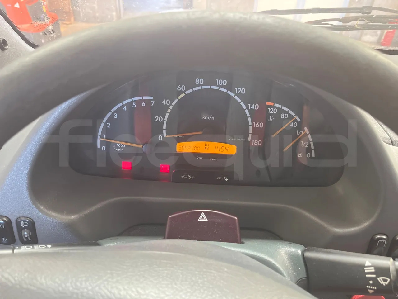 Mercedes-Benz Sprinter - Микробус, Пътнически бус: снимка 3 Mercedes-Benz Sprinter - Микробус, Пътнически бус: снимка 3