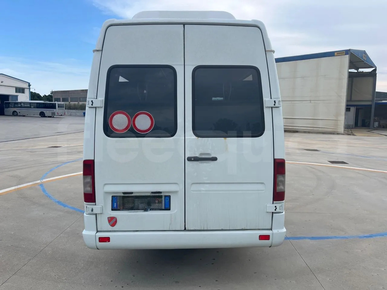 Mercedes-Benz Sprinter - Микробус, Пътнически бус: снимка 5 Mercedes-Benz Sprinter - Микробус, Пътнически бус: снимка 5