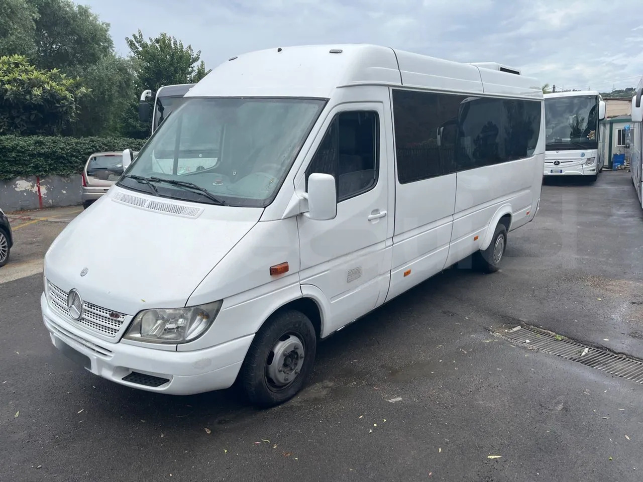 Mercedes-Benz Sprinter - Микробус, Пътнически бус: снимка 4 Mercedes-Benz Sprinter - Микробус, Пътнически бус: снимка 4