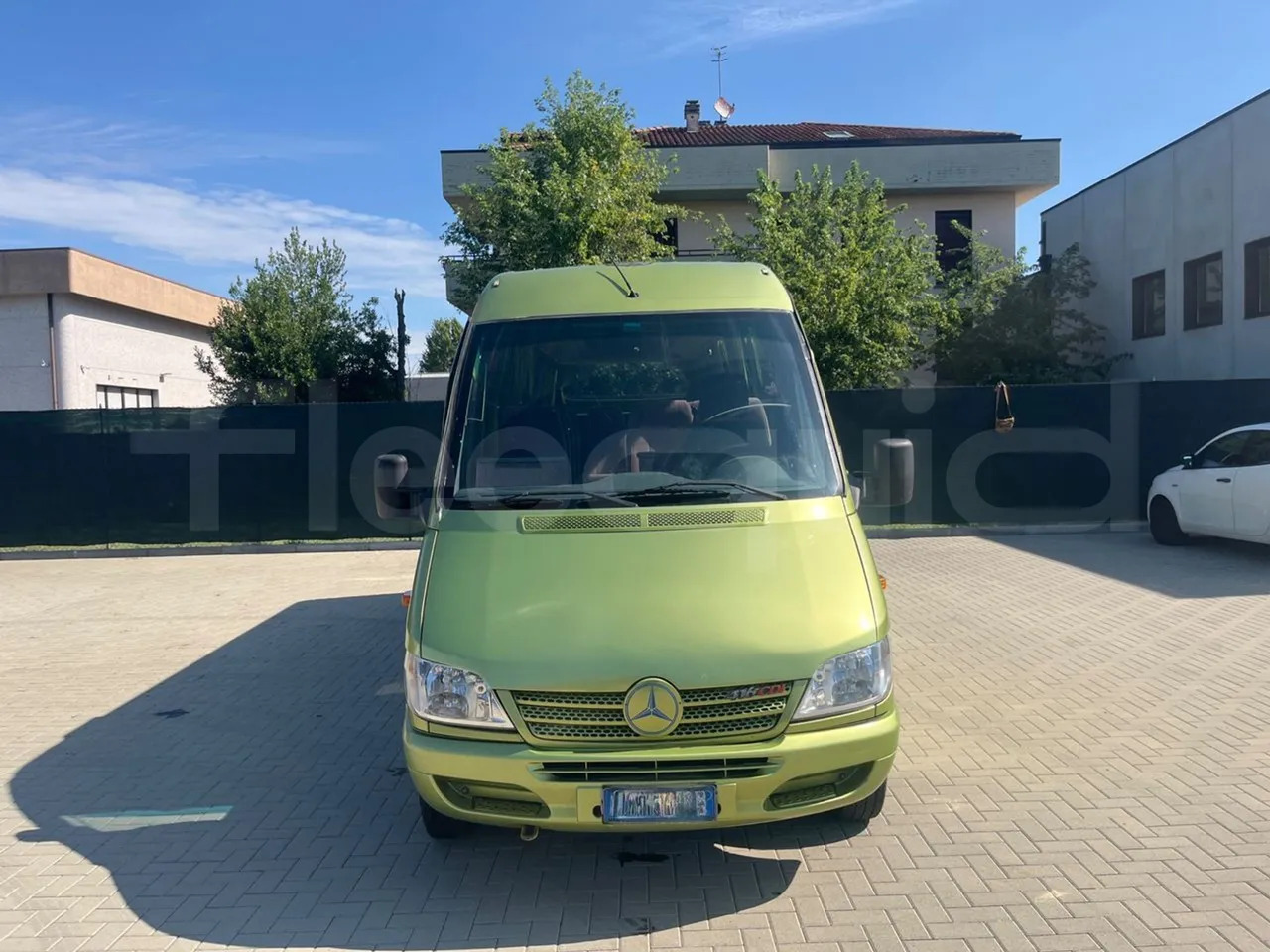 Mercedes-Benz Sprinter - Микробус, Пътнически бус: снимка 2 Mercedes-Benz Sprinter - Микробус, Пътнически бус: снимка 2