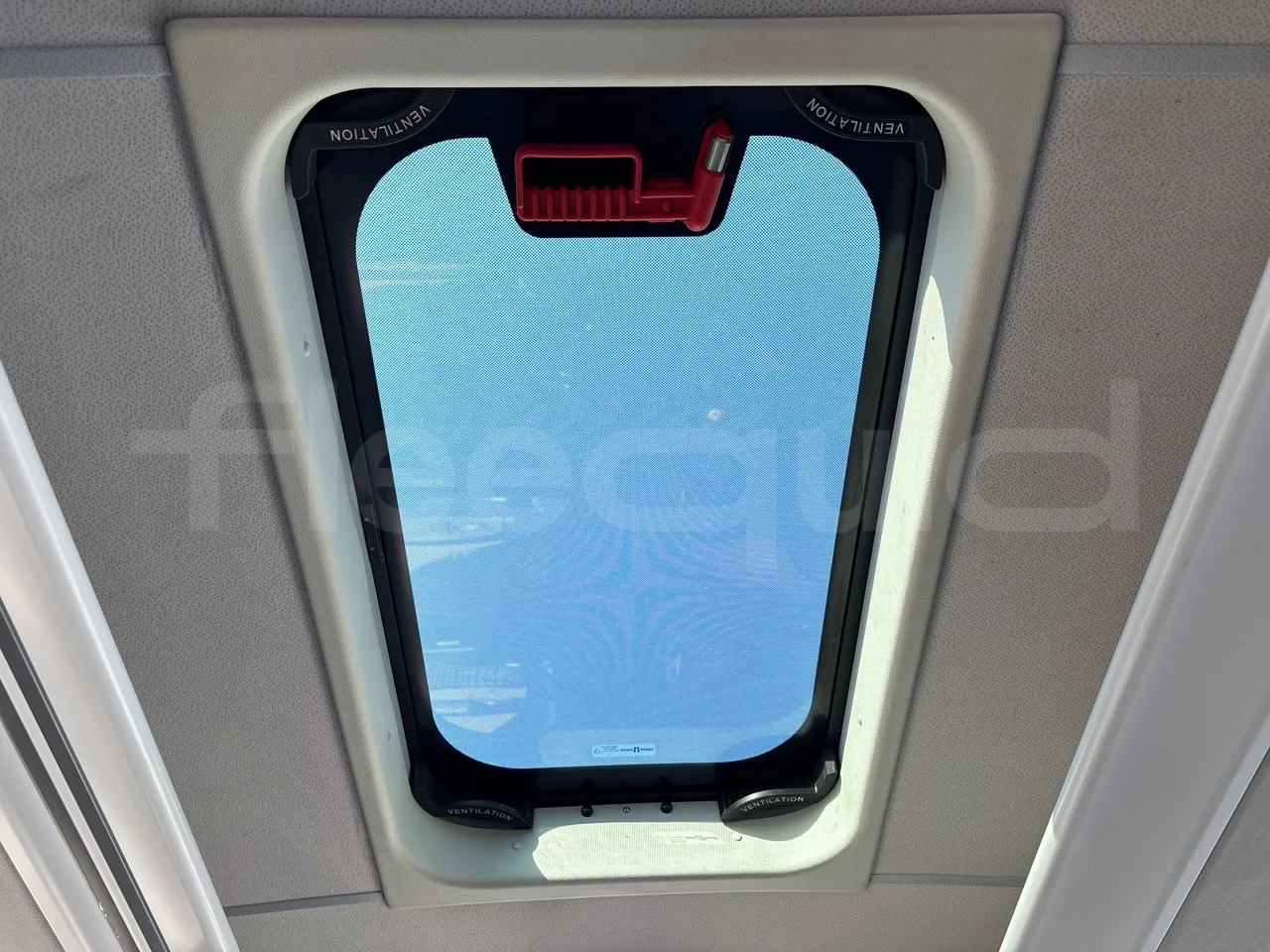 Лизинг на Mercedes-Benz Tourismo Mercedes-Benz Tourismo: снимка 30 Лизинг на Mercedes-Benz Tourismo Mercedes-Benz Tourismo: снимка 30