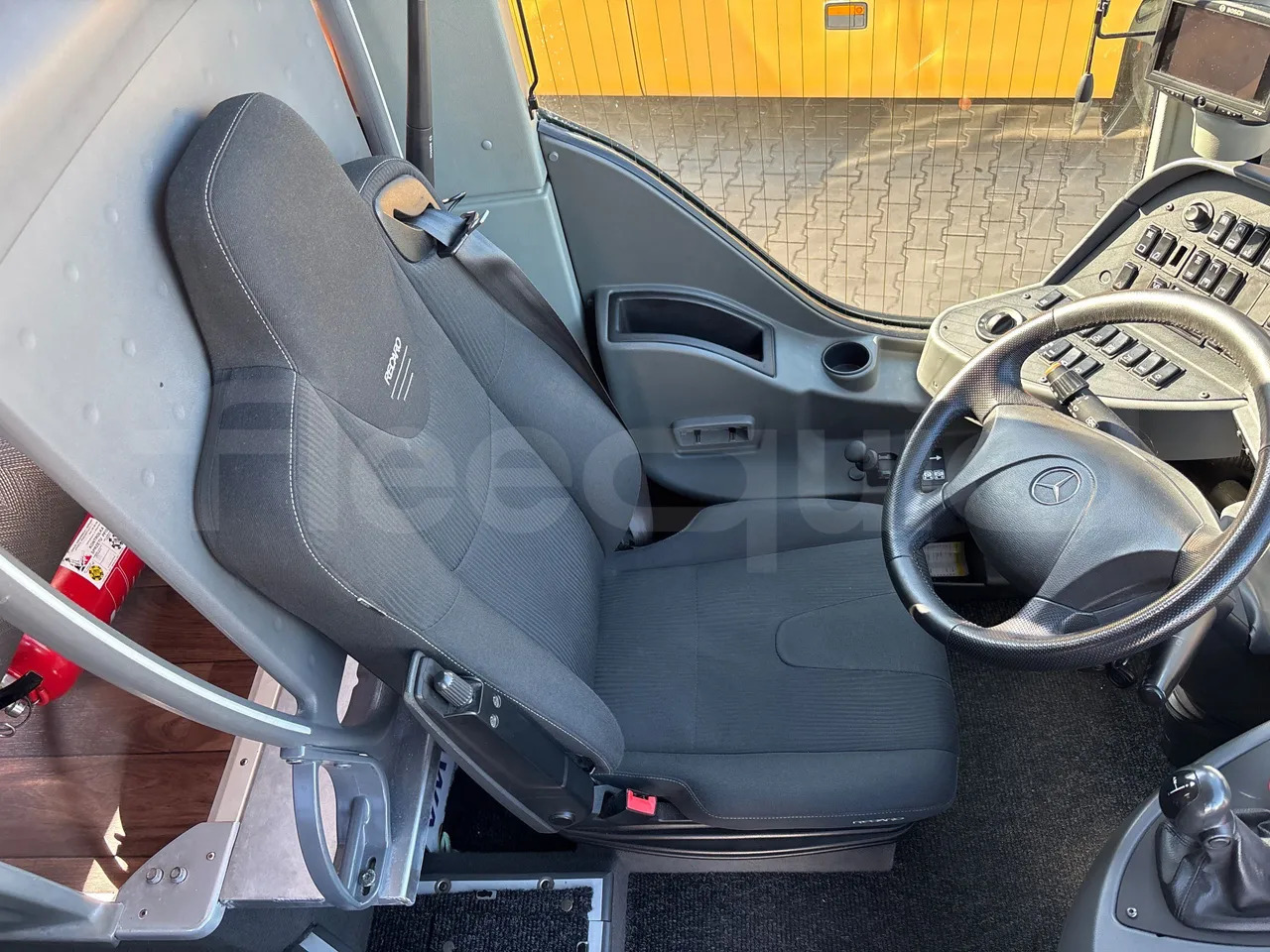 Лизинг на Mercedes-Benz Tourismo Mercedes-Benz Tourismo: снимка 22 Лизинг на Mercedes-Benz Tourismo Mercedes-Benz Tourismo: снимка 22