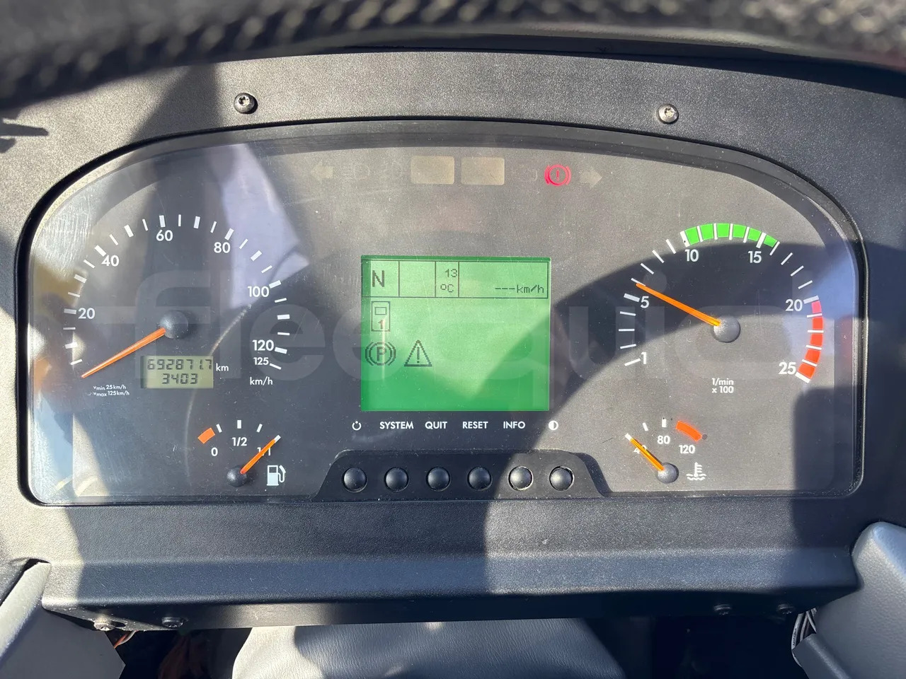 Mercedes-Benz Tourismo - Туристически автобус: снимка 3 Mercedes-Benz Tourismo - Туристически автобус: снимка 3