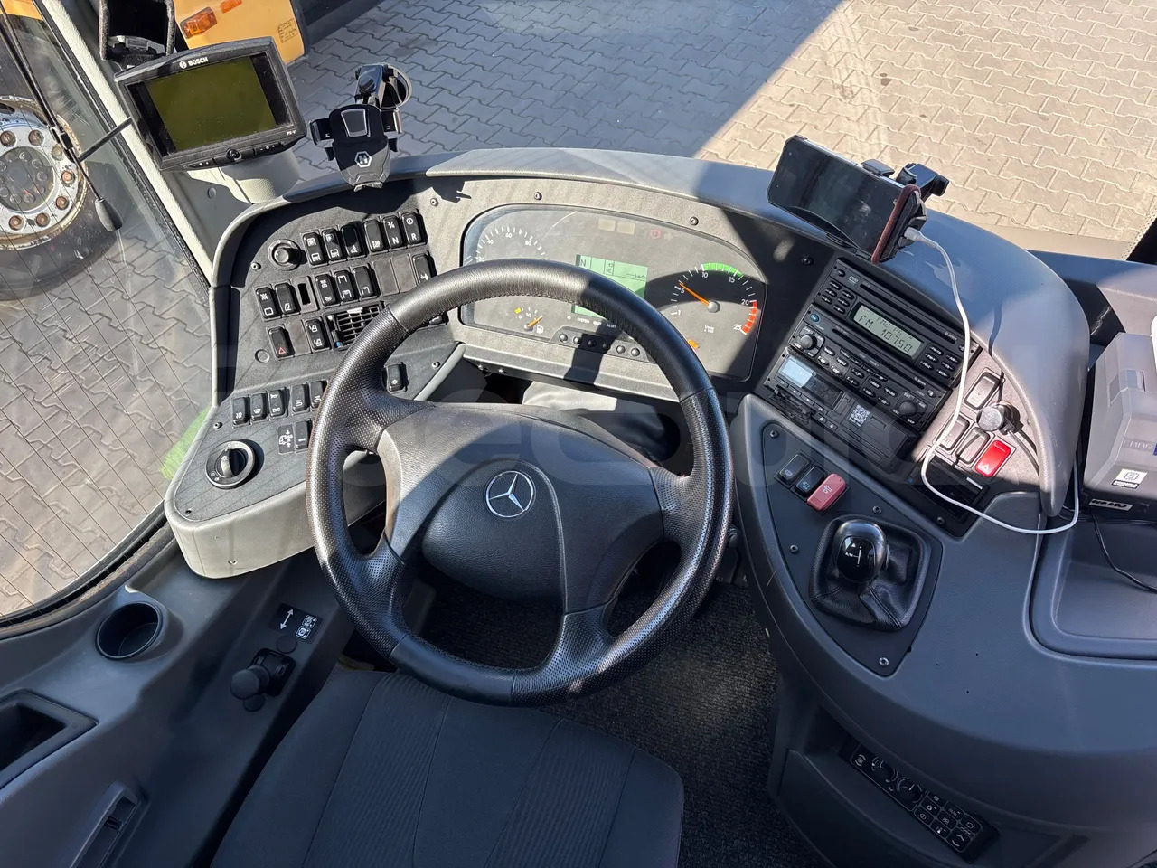 Лизинг на Mercedes-Benz Tourismo Mercedes-Benz Tourismo: снимка 24 Лизинг на Mercedes-Benz Tourismo Mercedes-Benz Tourismo: снимка 24