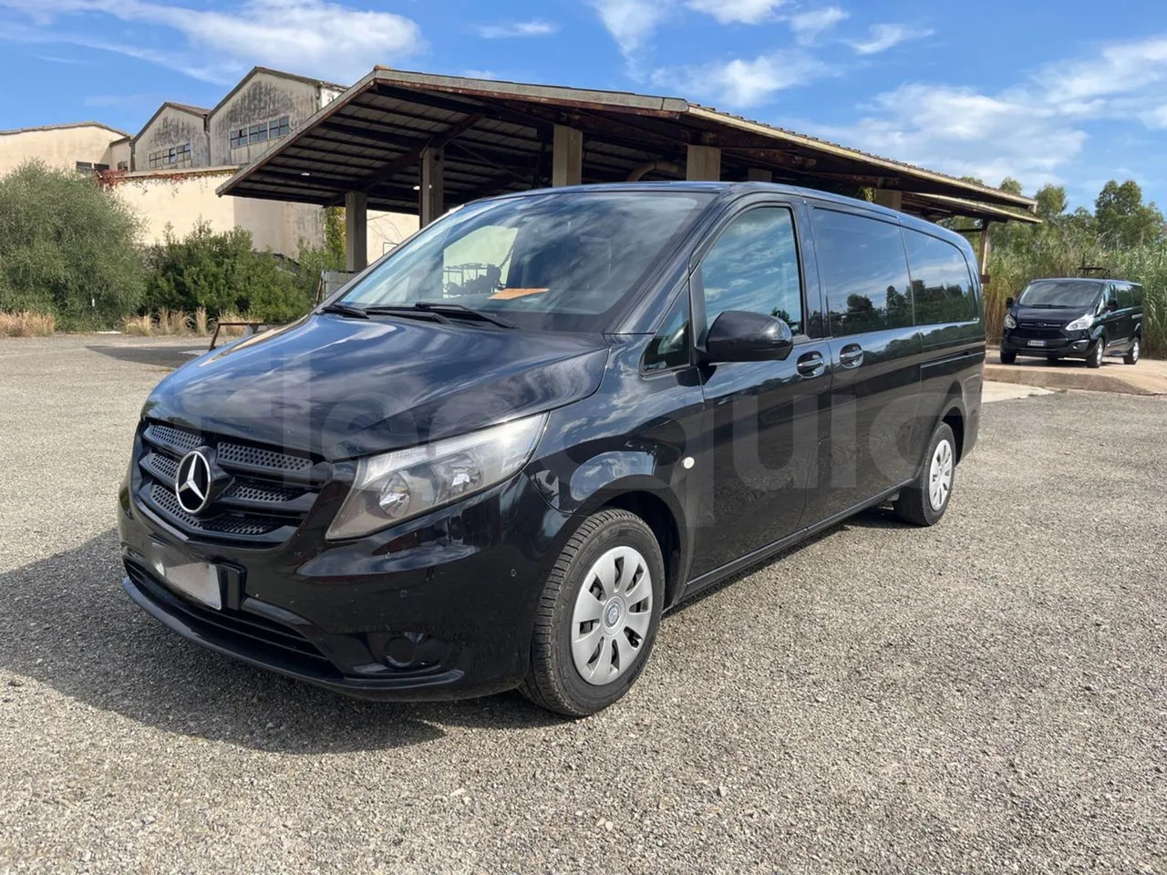 Mercedes-Benz Vito Tourer - Микробус, Пътнически бус: снимка 4 Mercedes-Benz Vito Tourer - Микробус, Пътнически бус: снимка 4