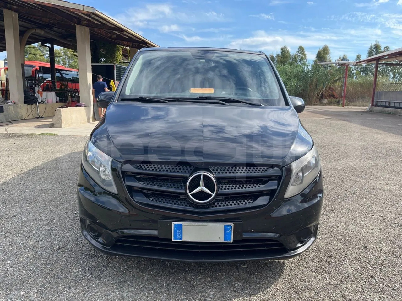 Mercedes-Benz Vito Tourer - Междуградски автобус: снимка 2 Mercedes-Benz Vito Tourer - Междуградски автобус: снимка 2