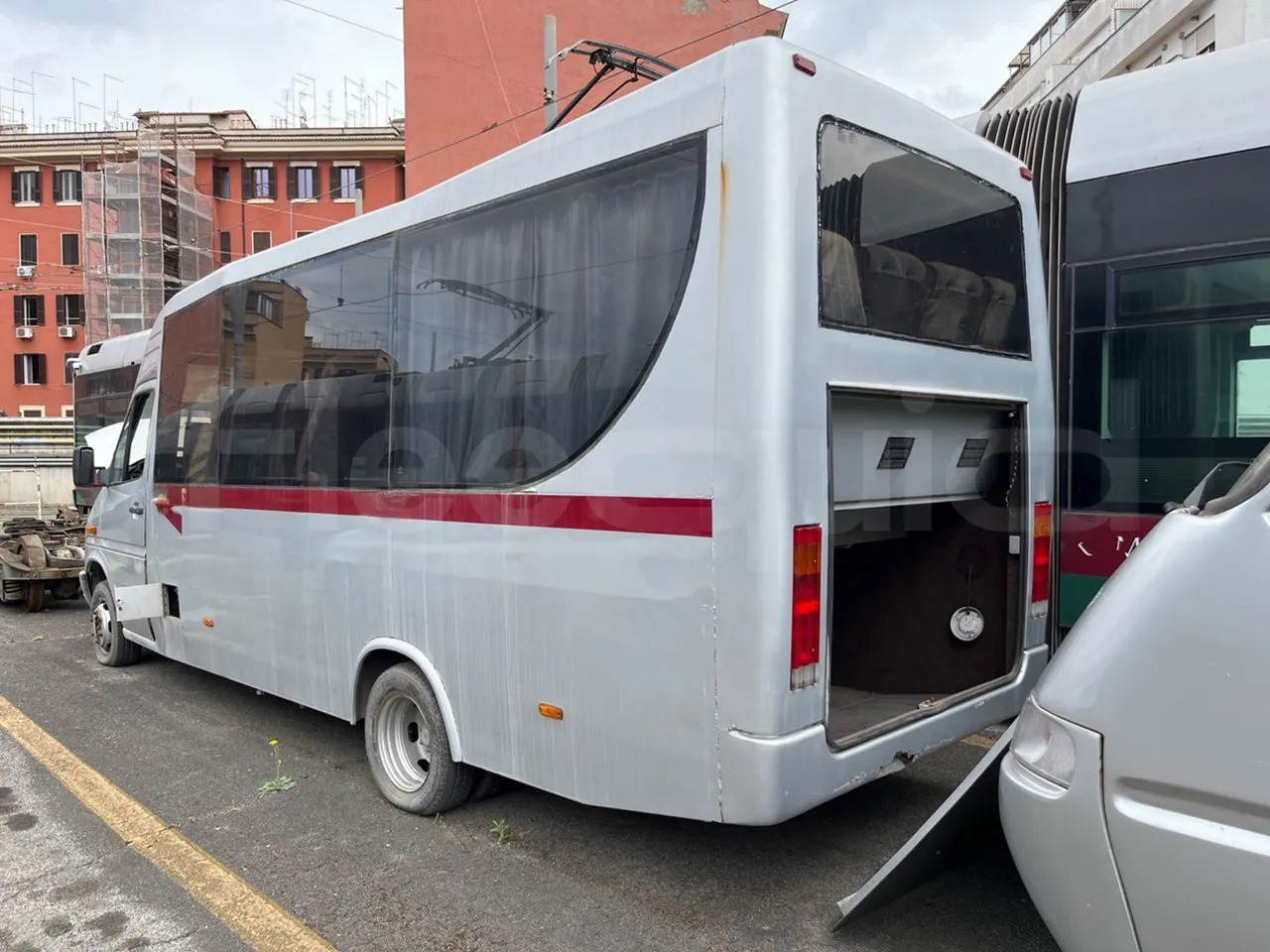 N. 2 Mercedes-Benz 414T - Микробус, Пътнически бус: снимка 5 N. 2 Mercedes-Benz 414T - Микробус, Пътнически бус: снимка 5
