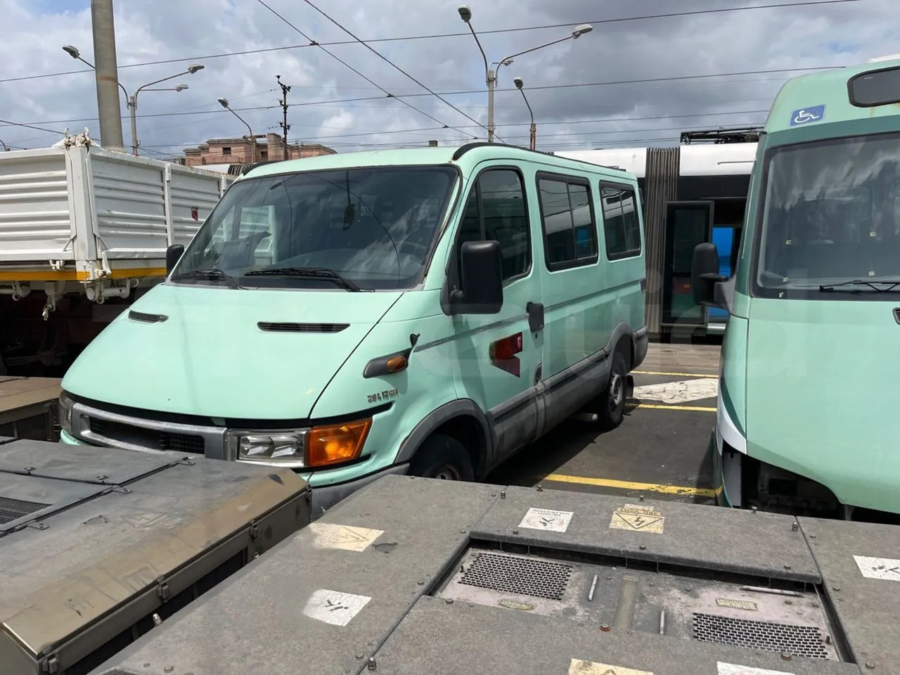 N.2Iveco Daily - Микробус, Пътнически бус: снимка 3 N.2Iveco Daily - Микробус, Пътнически бус: снимка 3
