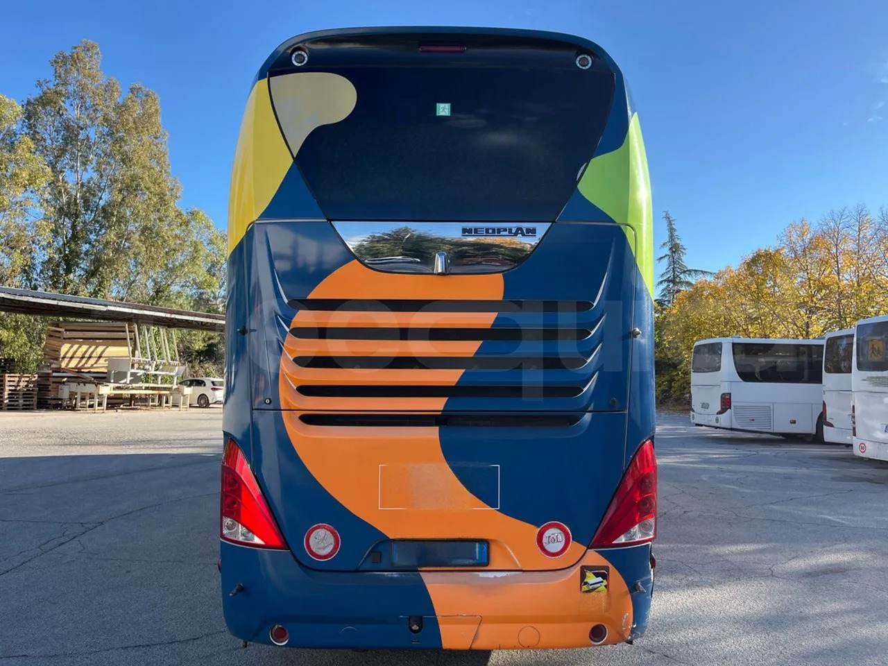 Neoplan Skyliner - Туристически автобус: снимка 5 Neoplan Skyliner - Туристически автобус: снимка 5