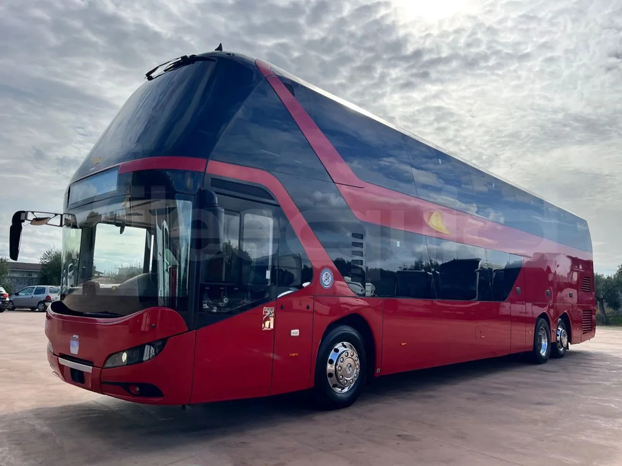 Neoplan Skyliner - Туристически автобус: снимка 4 Neoplan Skyliner - Туристически автобус: снимка 4