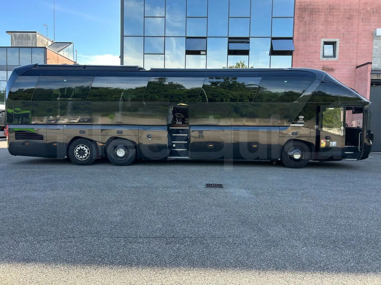 Туристически автобус Neoplan Starliner: снимка 14