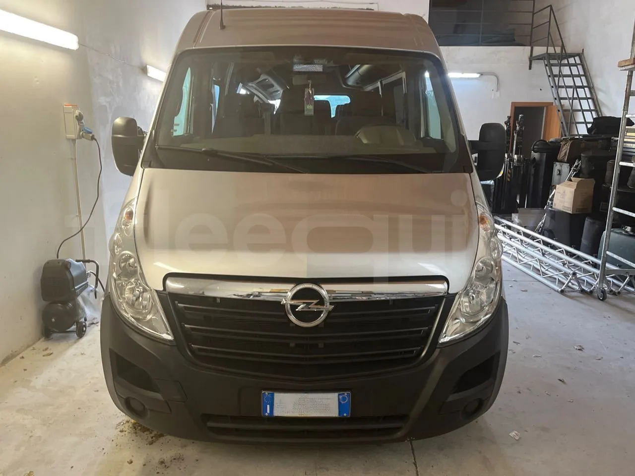 Opel Movano - Микробус, Пътнически бус: снимка 1 Opel Movano - Микробус, Пътнически бус: снимка 1