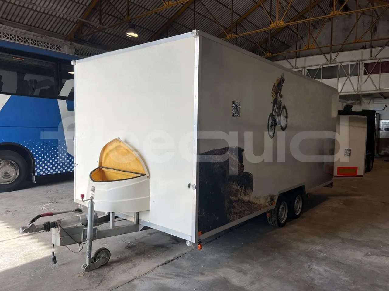 Tudela 0500 - Затворена каросерия ремарке: снимка 3 Tudela 0500 - Затворена каросерия ремарке: снимка 3