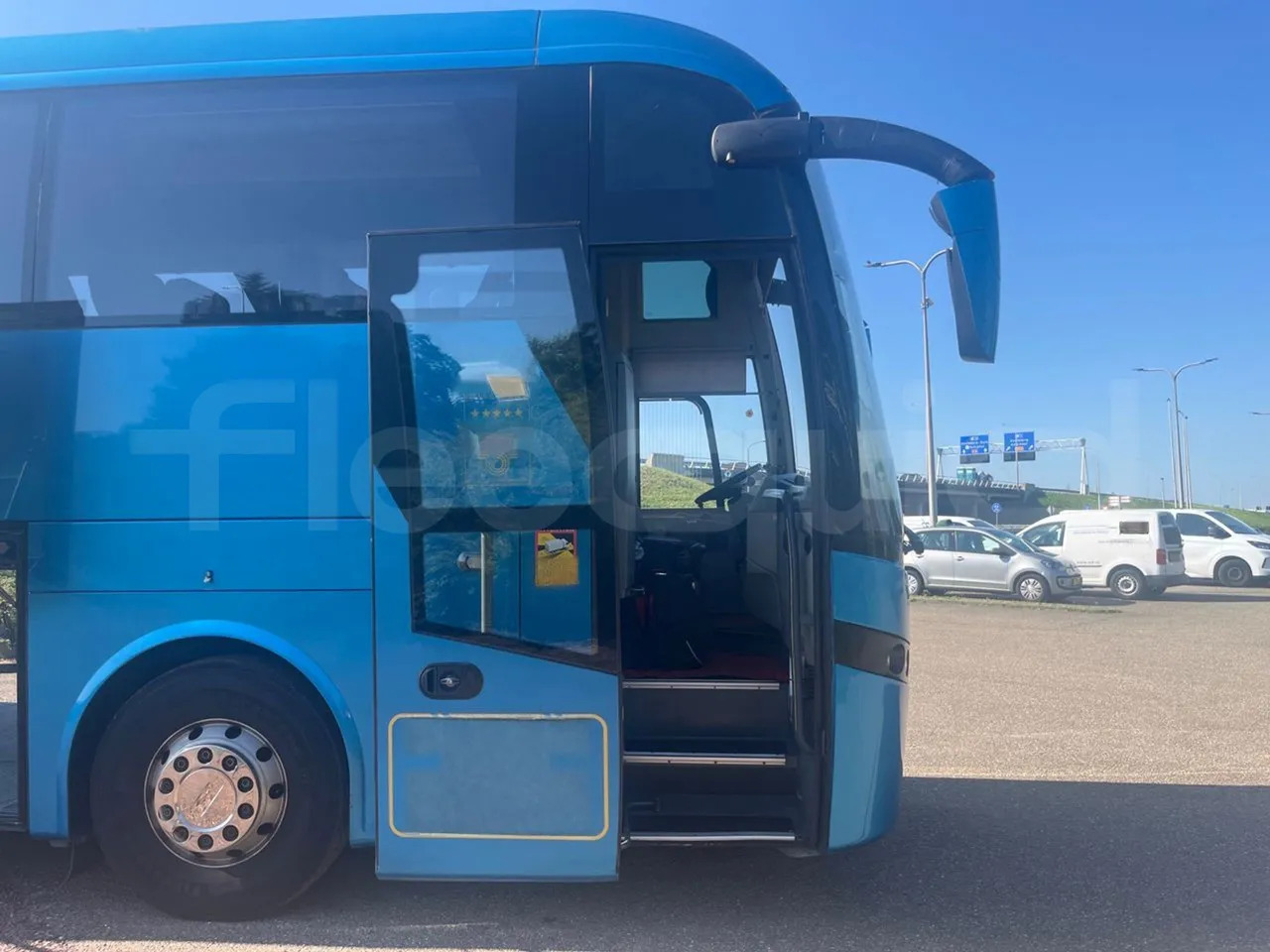 VDL SB4000 - Туристически автобус: снимка 1 VDL SB4000 - Туристически автобус: снимка 1